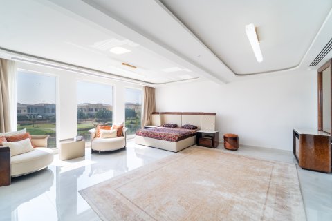 Villa in Dubai, UAE 7 bedrooms, 790 sq.m. № 734379 - photo 21