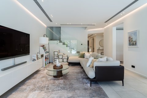 Stadthaus zum Verkauf in Dubai, VAE 3 Schlafzimmer, 225 m2 Nr. 734381 - Foto 6