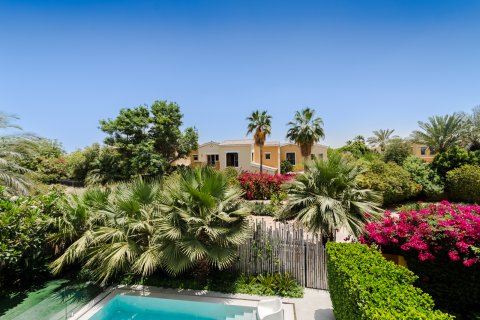 Stadthaus zum Verkauf in Dubai, VAE 3 Schlafzimmer, 225 m2 Nr. 734381 - Foto 27