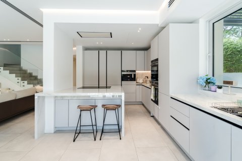 Stadthaus zum Verkauf in Dubai, VAE 3 Schlafzimmer, 225 m2 Nr. 734381 - Foto 8