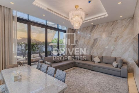 Huvila Jumeirah, Dubai, Arabiemiraatit 5 makuuhuonetta, 762 m2 № 683053 - kuva 6