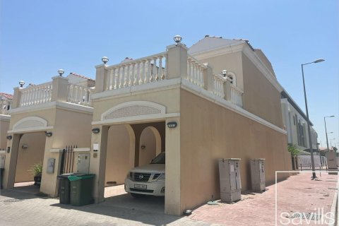 Villetta a schiera a Jumeirah Village Triangle, Dubai, EAU 2 camere da letto, 169.46 mq. № 747180
