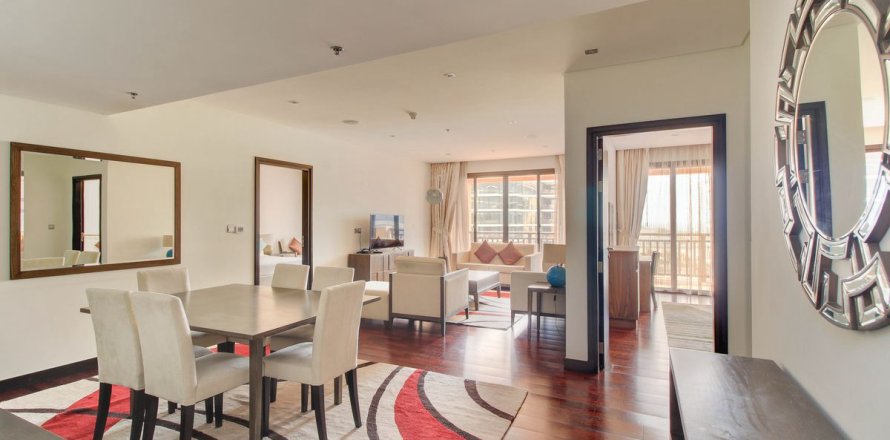 Huoneisto Palm Jumeirah, Dubai, Arabiemiraatit 2 makuuhuonetta, 164.5 m2 № 682272