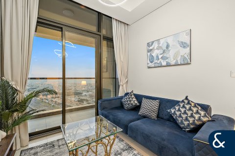 Sheikh Zayed Road, Dubai, संयुक्त अरब अमीरात में अपार्टमेंट, 2 बेडरूम, 76 वर्ग मीटर, संख्या 698372 - फ़ोटो 4