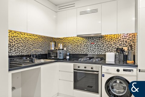 Sheikh Zayed Road, Dubai, संयुक्त अरब अमीरात में अपार्टमेंट, 2 बेडरूम, 76 वर्ग मीटर, संख्या 698372 - फ़ोटो 10