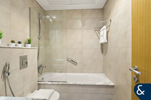 Sheikh Zayed Road, Dubai, संयुक्त अरब अमीरात में अपार्टमेंट, 2 बेडरूम, 76 वर्ग मीटर, संख्या 698372 - फ़ोटो 8