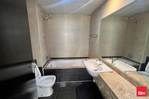 Villa til leje i Dubai, UAE 3 soveværelser, 277.3 kvm № 652107 - foto 15