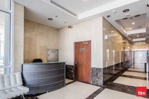 Dyqan në Business Bay, Dubai, Emiratet e Bashkuara Arabe 91.6 m2. № 631915 - Foto 7