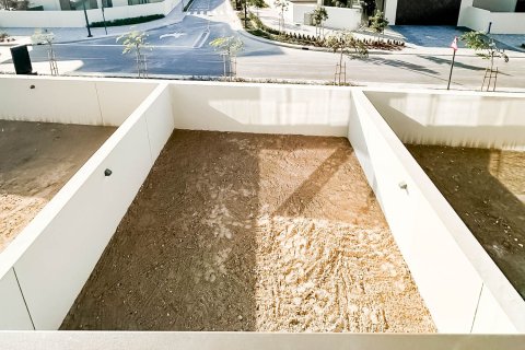 Villa til leie i Dubai, Emiratene 3 soverom, 248.45 kvm Nr. 750627 - Foto 3