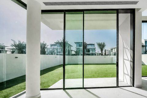 Villa Dubaijā, AAE 4 istabas, 472.59 m2 Nr. 750628 - attēls 2