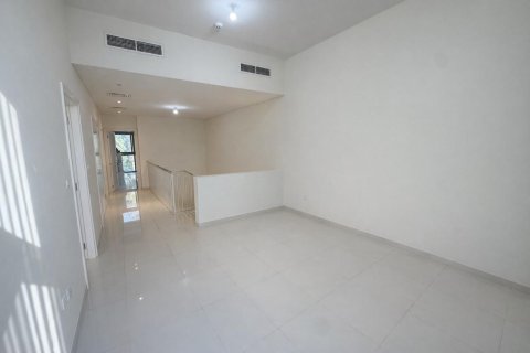 ویلا برای اجاره در DAMAC Hills (Akoya by DAMAC)، Dubai، امارات متحده عربی 3 خوابه ، 251.29 متر مربع ، شماره 750625 - تصویر 13