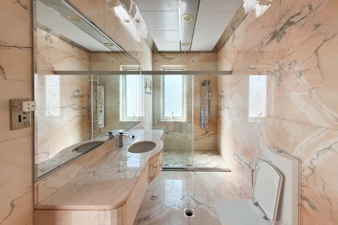 Al Barsha, Dubai, BAE’de kiralık villa 5 yatak odası, 789.68 m&sup2; No 750622 - fotoğraf 7