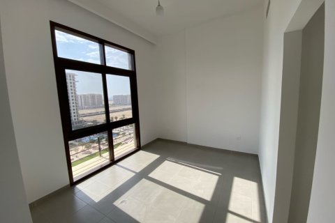 Apartament në Town Square, Dubai, Emiratet e Bashkuara Arabe 3 dhoma gjumi, 119 m2. № 705195 - Foto 4