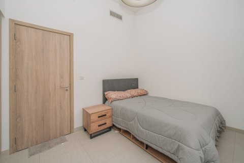 Apartmen di Town Square, Dubai, UAE 2 bilik tidur, 86 meter persegi № 705196 - foto 5