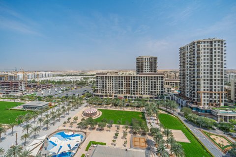 Apartmen di Town Square, Dubai, UAE 2 bilik tidur, 86 meter persegi № 705196 - foto 11