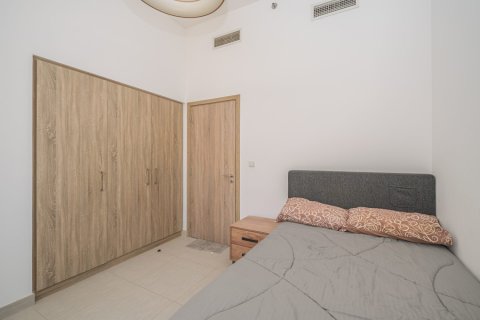 Apartmen di Town Square, Dubai, UAE 2 bilik tidur, 86 meter persegi № 705196 - foto 6