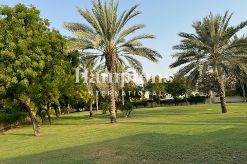 Apartment in DAMAC Hills (Akoya by DAMAC), Dubai, UAE 1 room, 37.81152100 sq.m. № 713131 - photo 7