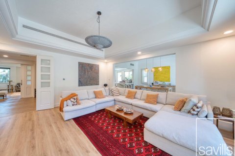 Villa Dubai Sports City, Dubaijā, AAE 5 istabas, 676.33 m2 Nr. 747813 - attēls 7