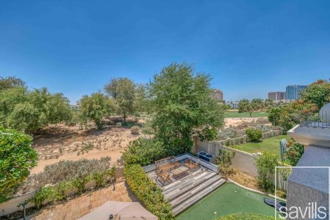 Villa Dubai Sports City, Dubaijā, AAE 5 istabas, 676.33 m2 Nr. 747813 - attēls 12