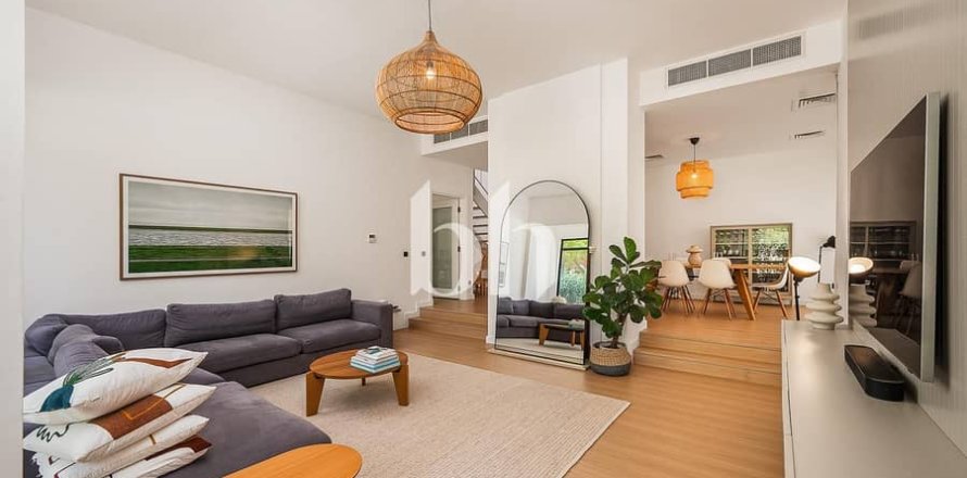 Vila u gradu Arabian Ranches, Dubai, UAE 3 spavaće sobe, 588 m2 Br. 643745