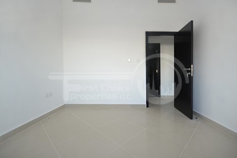Al Reef, Abu Dhabi, BAE’de satılık daire 3 yatak odası, 197 m&sup2; No 731379 - fotoğraf 7