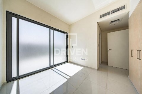 Radový dom v Dubai, SAE 3 spálne, 175.03 m2 č. 759539 - Fotografia 11
