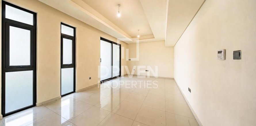 Radový dom v Dubai, SAE 3 spálne, 175.03 m2 č. 759539