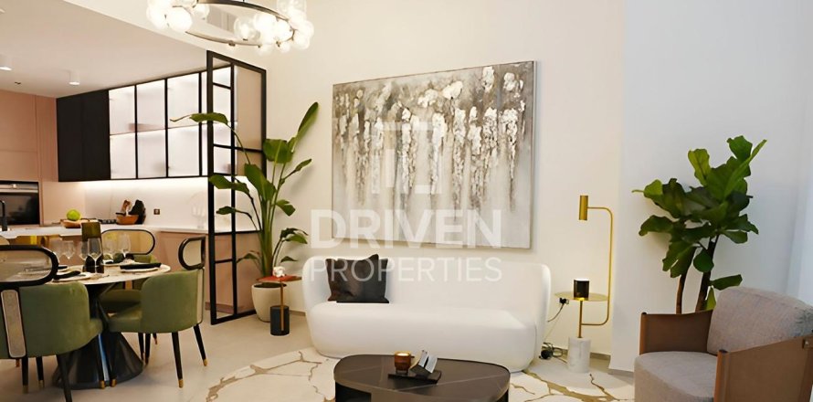 דירה ב Dubai Residence Complex, Dubai, איחוד האמירויות 1 חדר שינה, 75.9 מ"ר מספר 759541