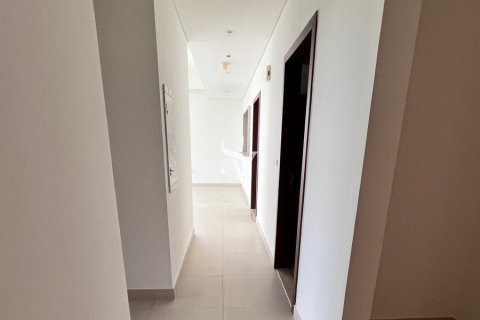 Apartment til leje i The Hills, Dubai, UAE 2 soveværelser, 134 kvm № 721448 - foto 10