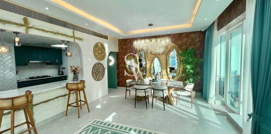 Квартира в Dubai Sports City, Дубай, ОАЭ 2 спальни, 139м2 № 721449
