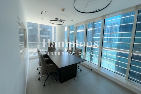 Office in Business Bay, Dubai, UAE 76.08755700 sq.m. № 721433 - photo 4