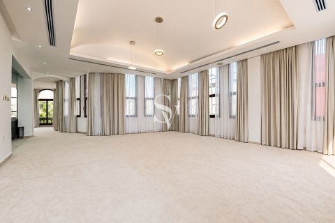 Villa til leje i Emirates Hills, Dubai, UAE 8 soveværelser, 1724 kvm № 721446 - foto 14