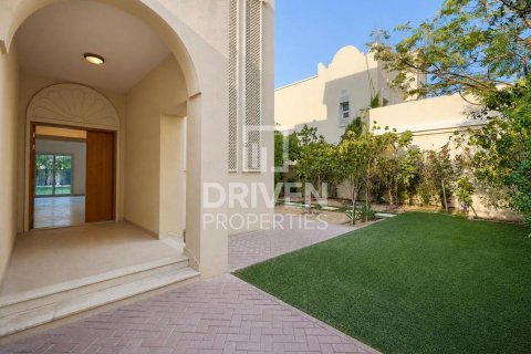 ویلا برای فروش در  Jumeirah Village Circle، Dubai، امارات متحده عربی  2 خوابه ، 767.01 متر مربع ، شماره 766969 - تصویر 18