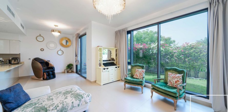 Városi lakóépület itt: Dubai Hills Estate, Dubai, EAE, 4 hálószoba, 201.6 m², azonosító: 747554
