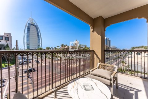 Διαμέρισμα σε Umm Suqeim, Dubai, ΗΑΕ 3 υπνοδωμάτια, 186 τ.μ. Αρ. 663365 - φωτογραφία 29