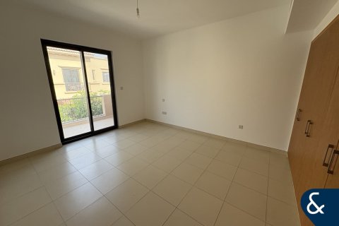 فيلا للإيجار في ريم، دبي، الإمارات العربية المتحدة 3 غرفة نوم ، 216 متر مربع ، رقم 668052 - صورة 6