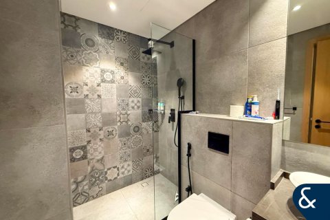 Kaupunkipientalo Jumeirah Golf Estates, Dubai, Arabiemiraatit 4 makuuhuonetta, 317 m2 № 668053 - kuva 11