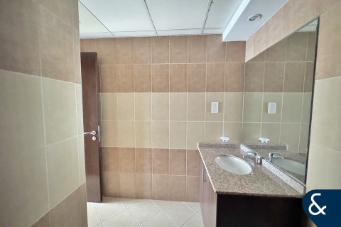 Снять в аренду квартиру в Бизнес-Бэй, Дубай, ОАЭ 2 спальни, 118м2, № 668055 - фото 16