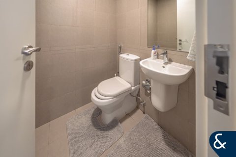 Casa urbana para arrendamento em Town Square, Dubai, EAU 3 quartos, 188 m2 № 668054 - foto 15