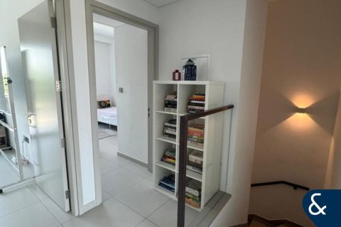 Villa en alquiler en Arabian Ranches 3, Dubai, EAU 3 dormitorios, 129 m2 № 668051 - foto 8