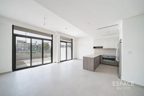 Villa itt: Mudon, Dubai, EAE, 3 hálószoba, 206 m², azonosító: 661192 - fénykép 3