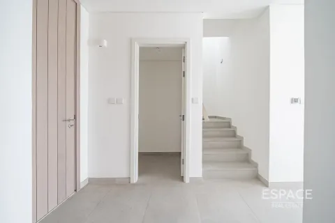 Villa itt: Mudon, Dubai, EAE, 3 hálószoba, 206 m², azonosító: 661192 - fénykép 12