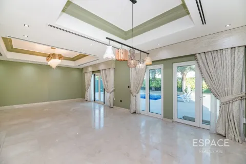 Al Furjan, Dubai, संयुक्त अरब अमीरात में विला, 4 बेडरूम, 455 वर्ग मीटर, संख्या 661190 - फ़ोटो 2