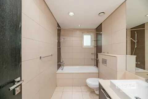 Al Furjan, Dubai, संयुक्त अरब अमीरात में विला, 4 बेडरूम, 455 वर्ग मीटर, संख्या 661190 - फ़ोटो 12