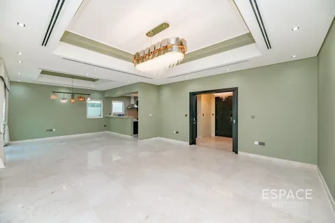 Al Furjan, Dubai, संयुक्त अरब अमीरात में विला, 4 बेडरूम, 455 वर्ग मीटर, संख्या 661190 - फ़ोटो 4