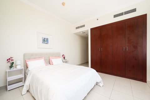 Apartment in Business Bay, Dubai, UAE 1 bedroom, 69.4 sq.m. № 748911 - photo 5