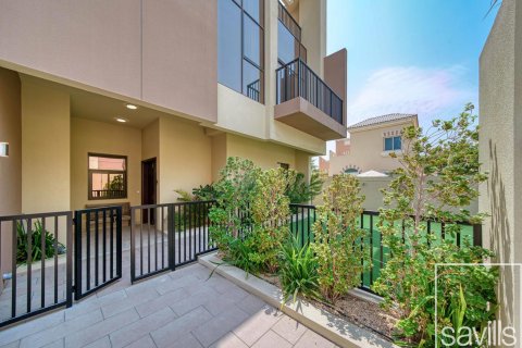 Townhouse sa Dubai Sports City, UAE 4 silid-tulugan, 388 sq.m. № 638047 - larawan 27