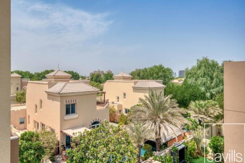 Townhouse sa Dubai Sports City, UAE 4 silid-tulugan, 388 sq.m. № 638047 - larawan 29