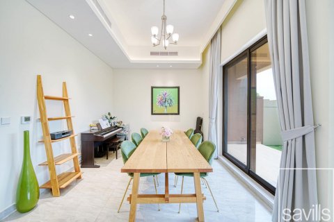 Townhouse sa Dubai Sports City, UAE 4 silid-tulugan, 388 sq.m. № 638047 - larawan 7