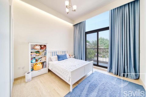 Townhouse sa Dubai Sports City, UAE 4 silid-tulugan, 388 sq.m. № 638047 - larawan 17
